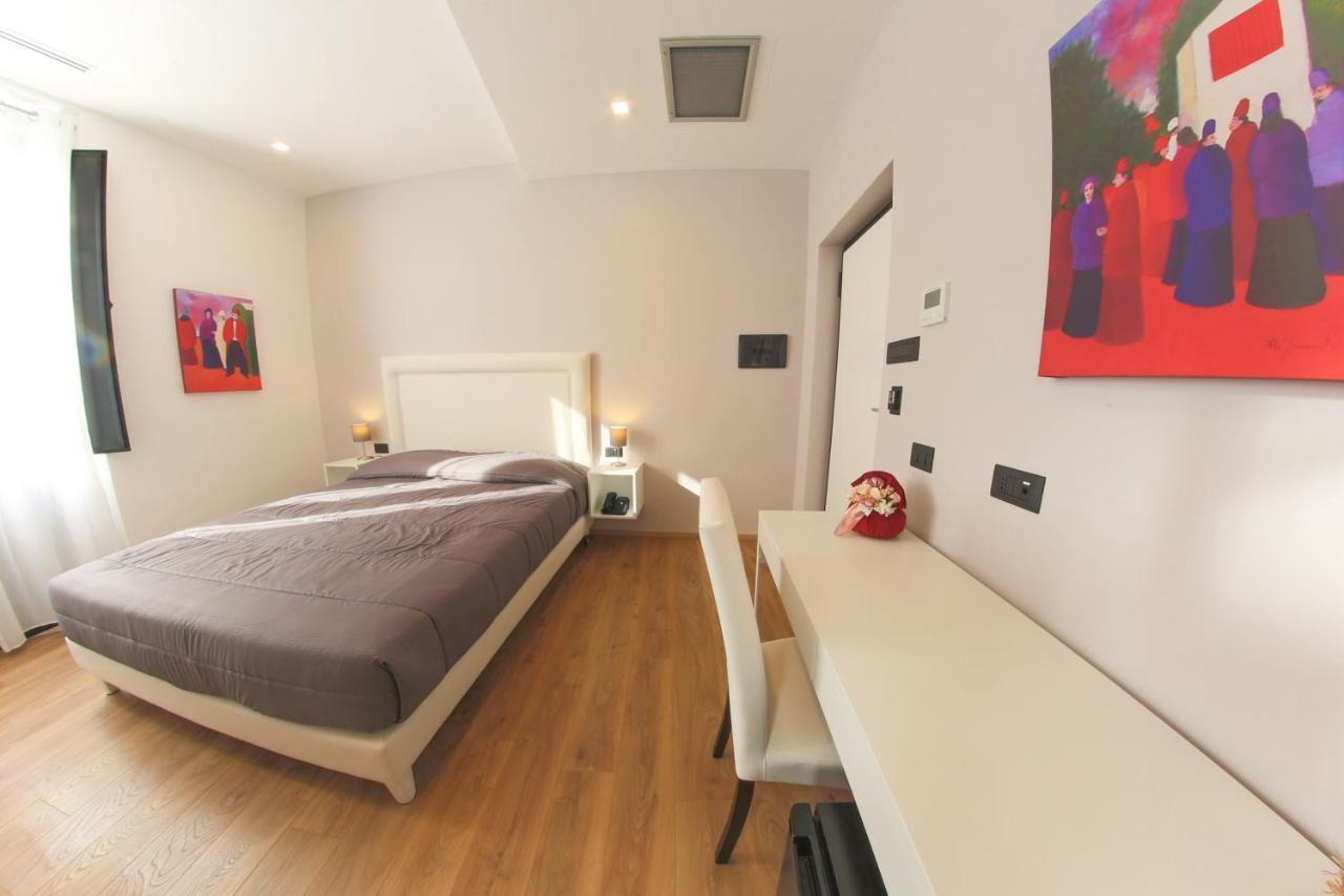 Residenze Cassoli - Lamezia Centro 拉默齐亚泰尔默 外观 照片